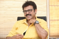 Venkatesh prefers to do remake movies