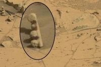 Traffic signals on mars photo by nasa