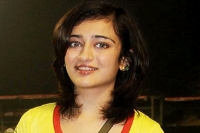 I don t have any limitations says akshara haasan