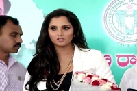 Indian tennis star sania mirza not interested in wearing telangana logo