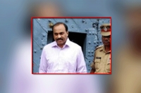 Gali janardhan reddy walk out of jail