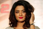 Surveen chawla feels happy with rape scenes