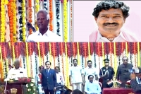 Kcr decides to oust rajaiah induct kadiam srihari instead