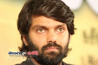 Arjun reddy tamil hero fix