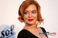 Lindsay lohan bitten by a snake