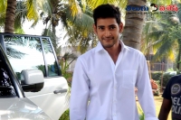 Mahesh babu donates one and half crores heal child organization