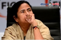 Naughty pilots behind mamata banerjee flight row