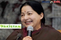 Pakistan media channels praise jayalalitha