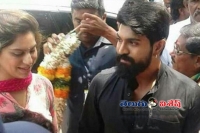 Ram charan and upsana visited mavullamma temple