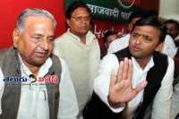 Mulayam singh yadav slams son akhilesh again