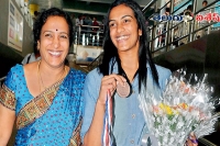 Grand reception planned for pv sindhu back home in hyderabad