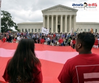 Celebrations across us as sc rules in favor of gay marriage