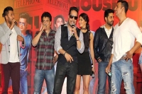 Akshay kumar very lucky for me says mika singh