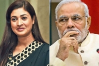 Aap lady mla alka lamba controversial tweet on modi