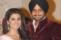 Harbhajan singh talks about pregnant wife geeta basra and fatherhood