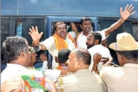 Bjp bandh evokes lukewarm response yeddyurappa calls it a success