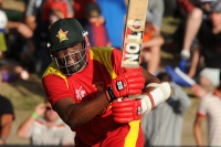 Uae scored 285 on zimbabwe