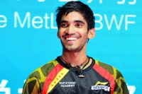 Kidambi srikanth is now deputy collector of andhra pradesh