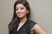 Allu arjun trivikram combination latest untitled movie unit members denies the rumours pranitha trivikram clashes