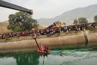 Sidhi bus accident 45 bodies found several still missing in madhya pradesh s sidhi