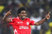 Kings xi punjab and delhi pacer parvinder awana assaulted in noida