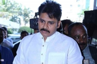 Pawan kalyan targets real agyanthavasi behind the episode