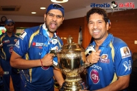 Sachin tendulkar praises rohit sharma as future indian captain