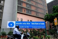 Sbi may cut minimum balance requirement for savings accounts