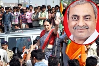 Will anandiben patel be removed as the cm of gujarat