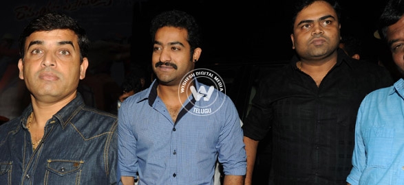 Dilraju setairs in ramayya vastavayya movie audio launch