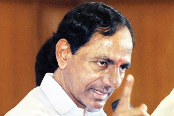 Kcr leaves for delhi on telangana bill