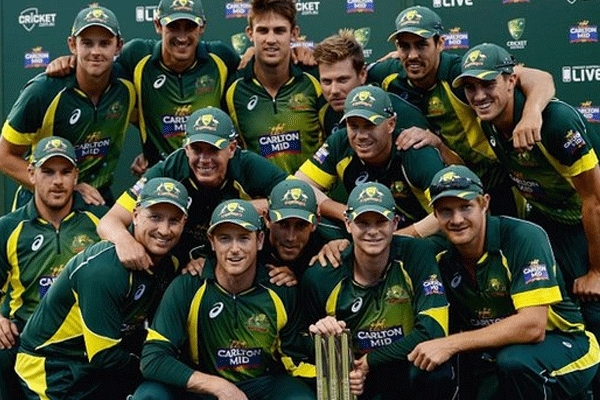 Maxwell helps australia win odi tri series