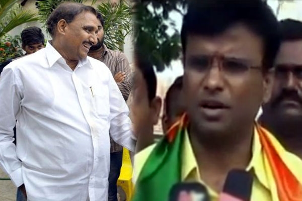 Tdp mlas gandhi and vivek goud arrested for protesting against kcr