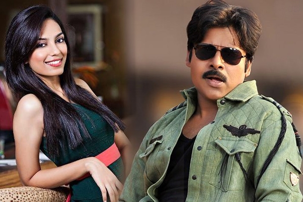 Telugu girl conform as gabbar singh 2 heroine