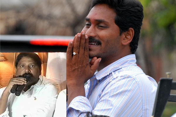 Gandi babji says jagan will trust no one