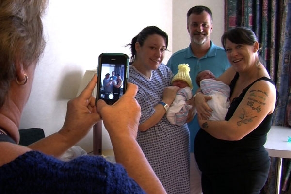 Mother and her daughter got delivery at same time