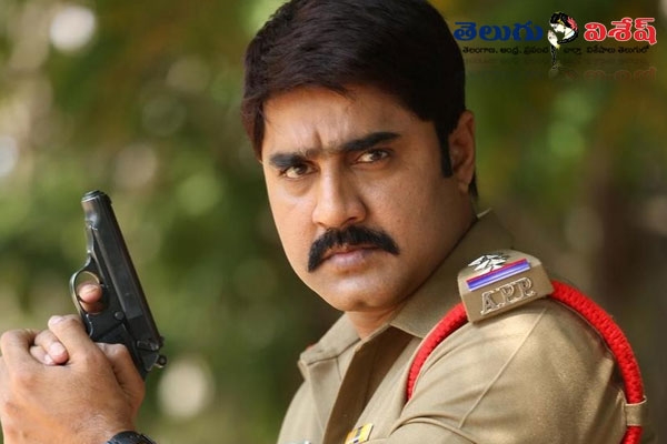 Srikanth as mental police