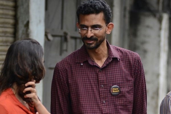 Sekhar kammula hand experiment success